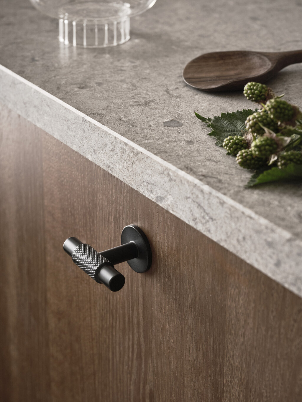 Köksinspiration Wood ek bets ljusbrun Studio ostronbeige Köksinspiration Wood ek bets ljusbrun Studio ostronbeige