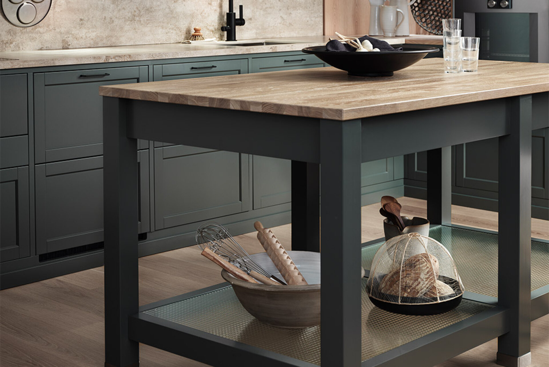 Den avskalade köksön Den avskalade köksön