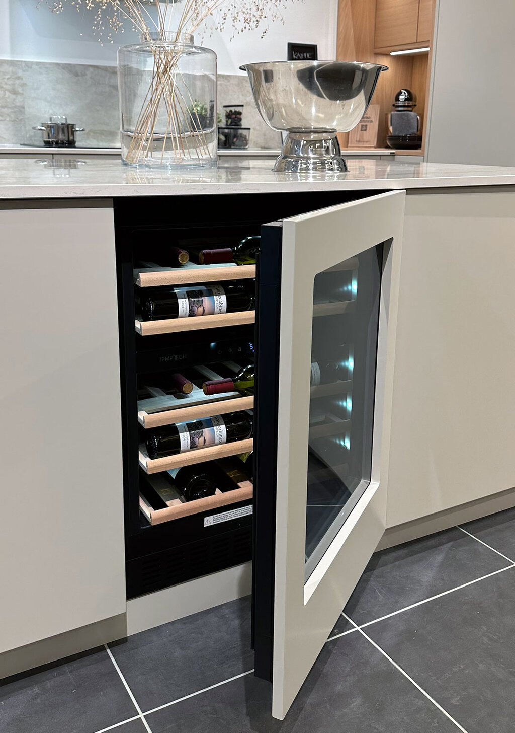 vitvaror-fran-temptech.jpg vitvaror-fran-temptech.jpg