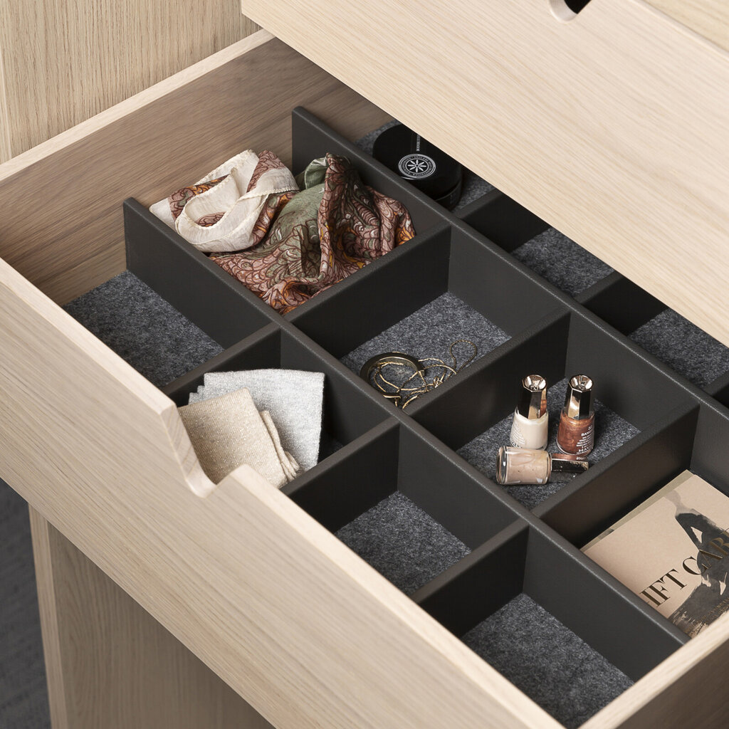 Garderobsinredning lådindelning 12 ljus ek