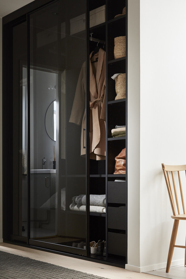 Den Sofistikerade Elegansen hos en Skjutdörr Glas Svart