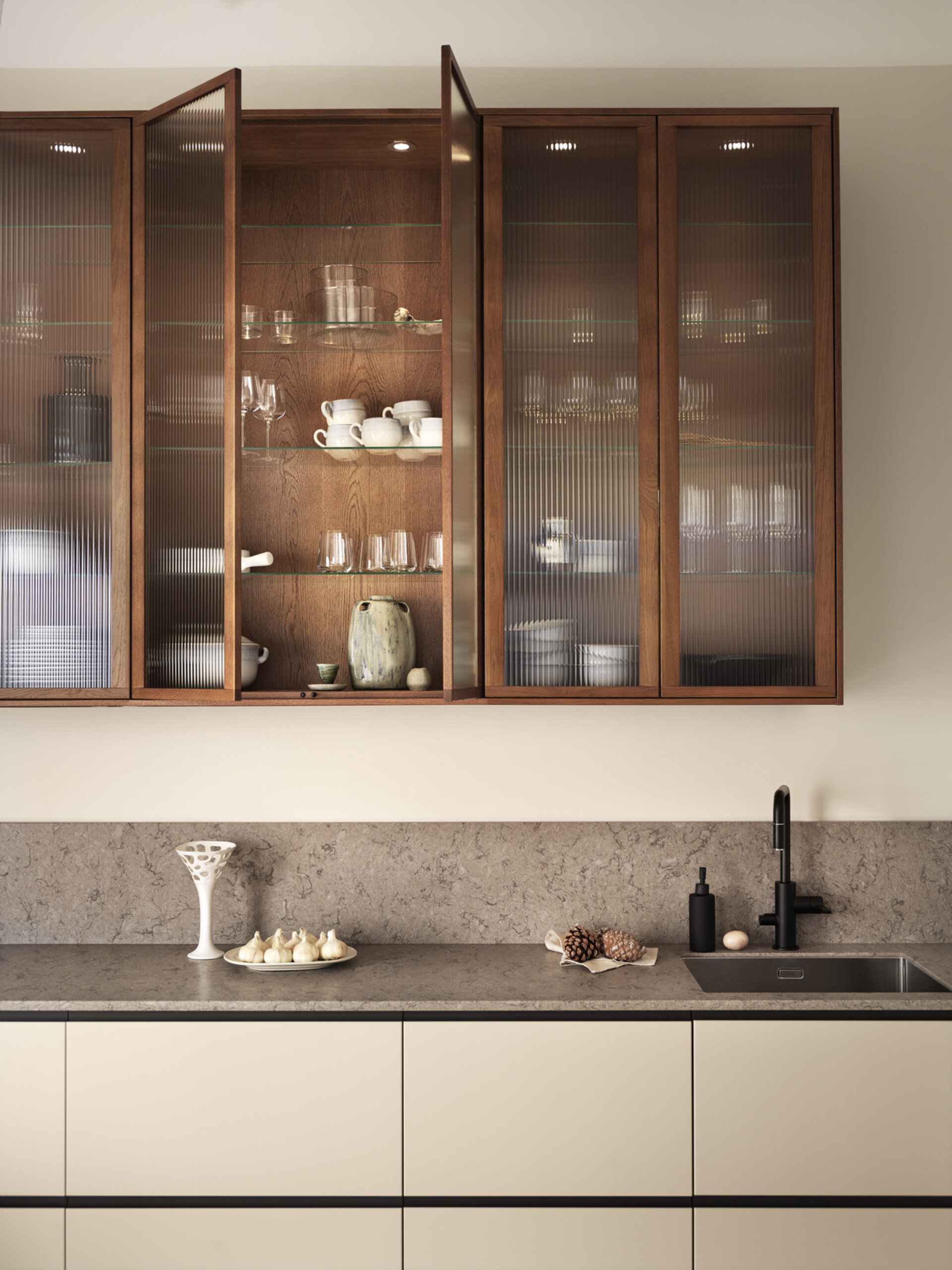 Köksinspiration Line ostronbeige