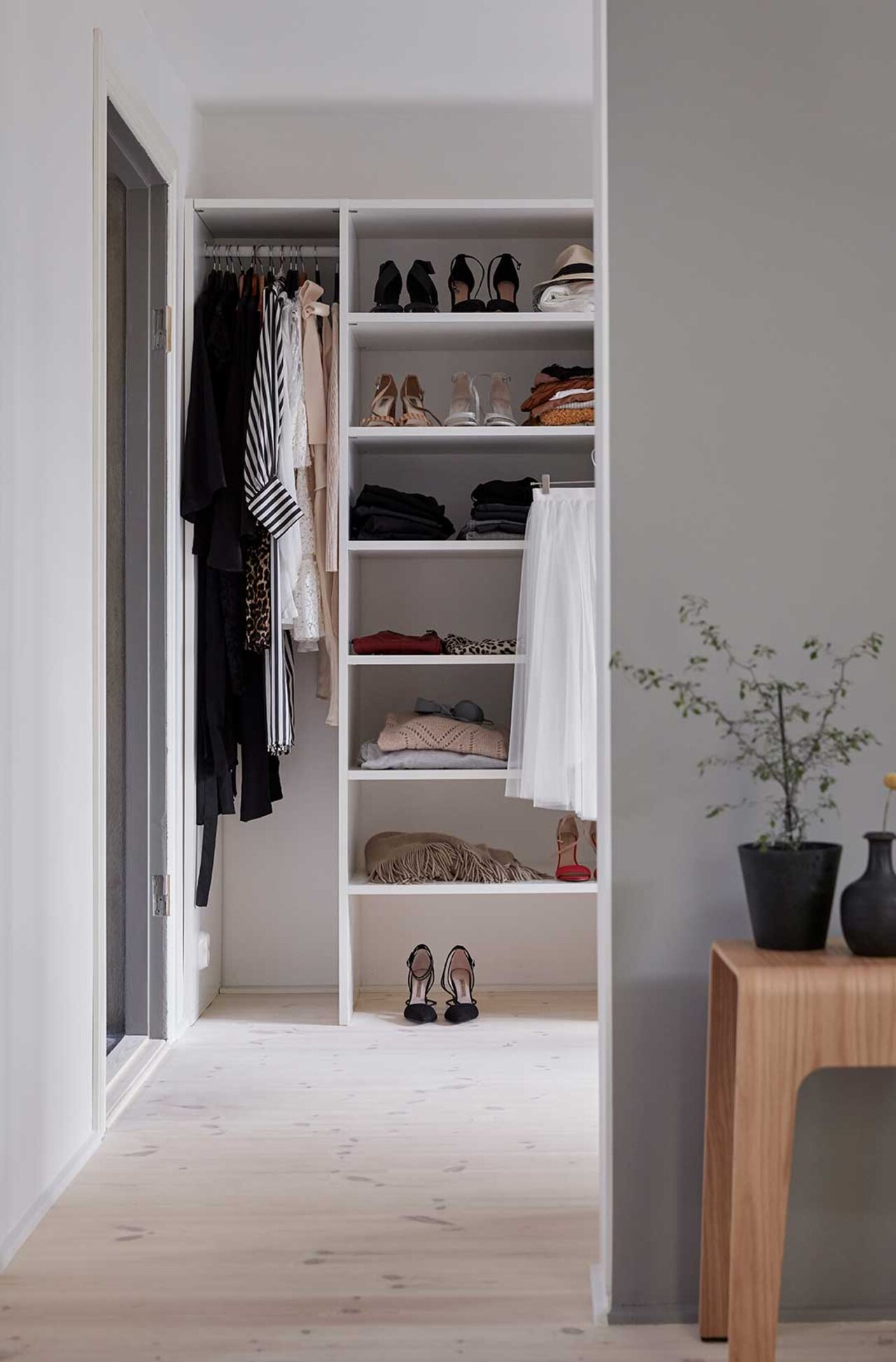 Vit garderob Vit garderob